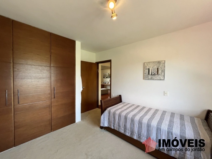 Casa em Jardim Véu da Noiva, Campos do Jordão - foto 4