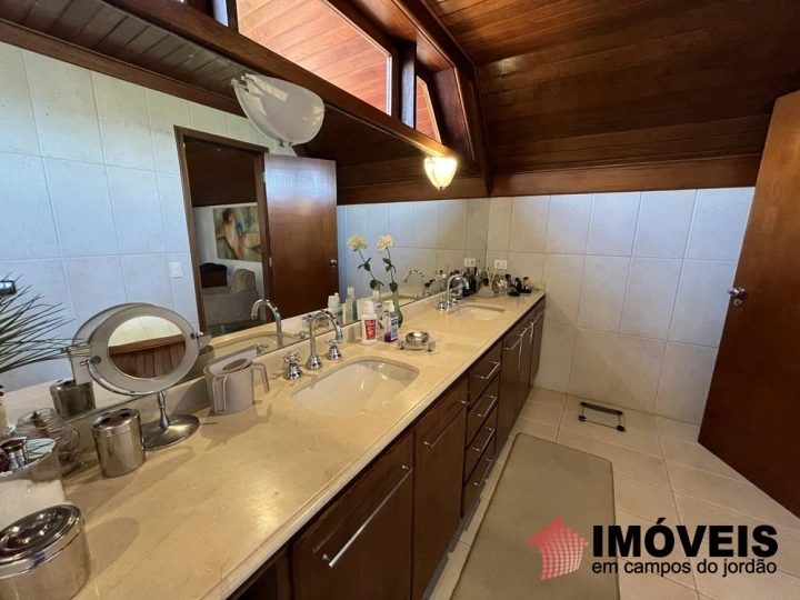Casa em Jardim Véu da Noiva, Campos do Jordão - foto 16