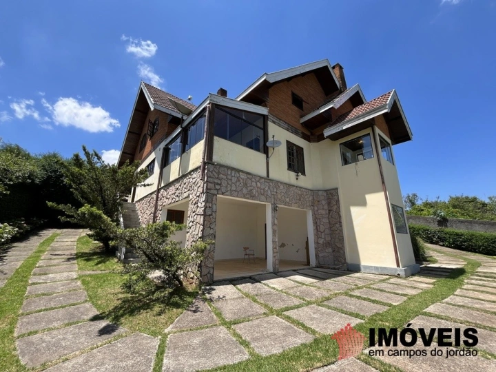 Casa em Alto do Capivari, Campos do Jordão - foto 1