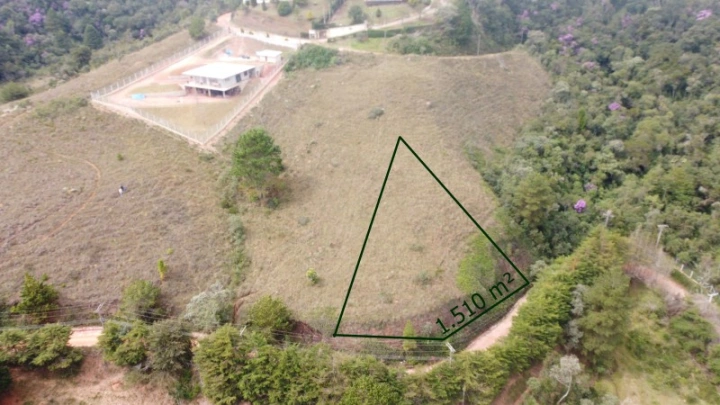 Terreno/Lote em Atalaia, Campos do Jordão - foto 1