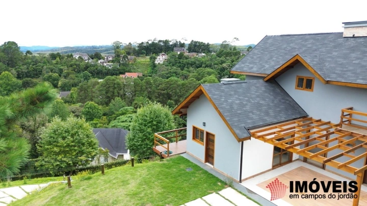 Casa em Alto do Capivari, Campos do Jordão - foto 12