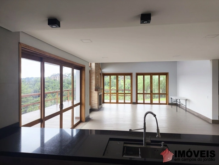 Casa em Alto do Capivari, Campos do Jordão - foto 18