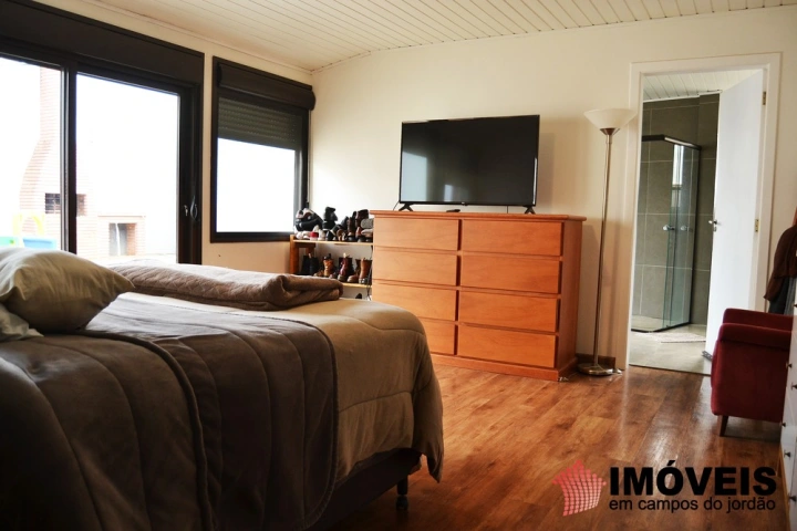 Casa em Vila Capivari, Campos do Jordão - foto 8