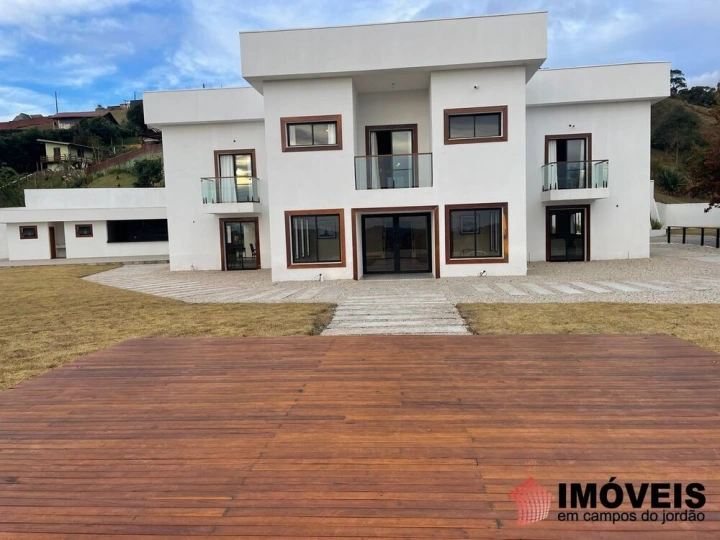 Casa em Colinas de Capivari, Campos do Jordão - foto 1