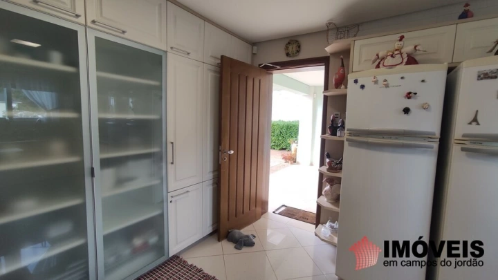 Casa em Descansópolis, Campos do Jordão - foto 11