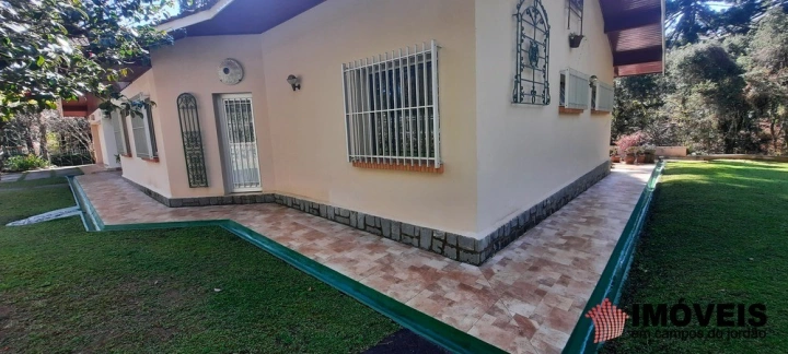 Casa em Vila Everest, Campos do Jordão - foto 1