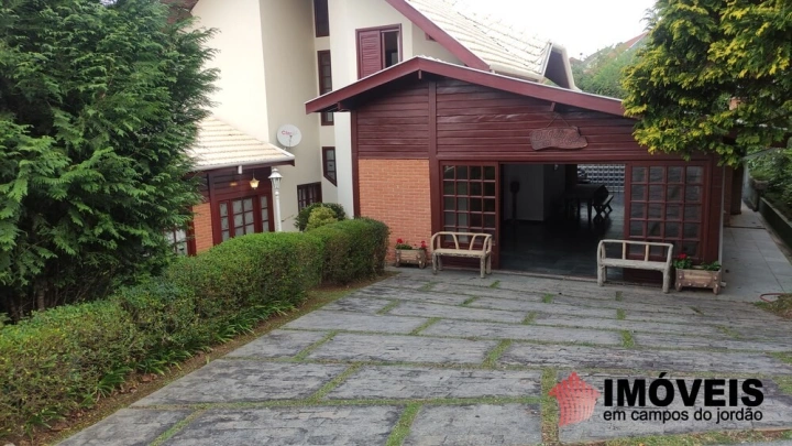 Casa em Alto do Capivari, Campos do Jordão - foto 2