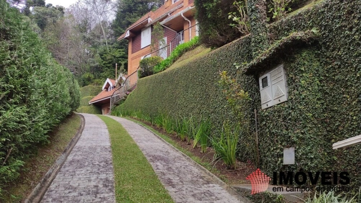 Casa em Vila Capivari, Campos do Jordão - foto 4
