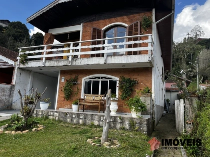 Casa em Vila Britânia, Campos do Jordão