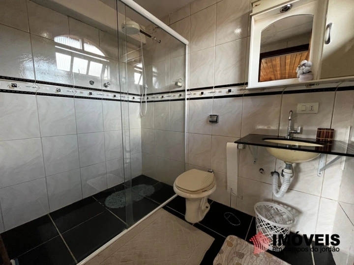 Casa em Vila Britânia, Campos do Jordão - foto 4