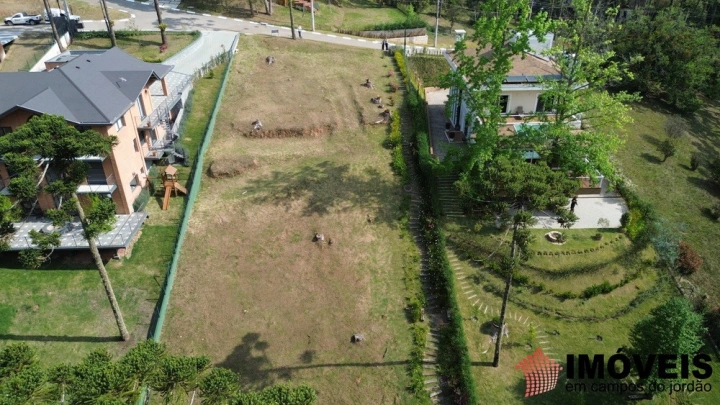 Terreno/Lote em Alto do Capivari, Campos do Jordão - foto 1