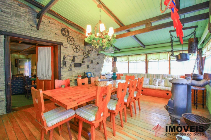 Casa em Vila Capivari, Campos do Jordão - foto 5