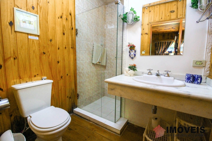 Casa em Vila Capivari, Campos do Jordão - foto 11