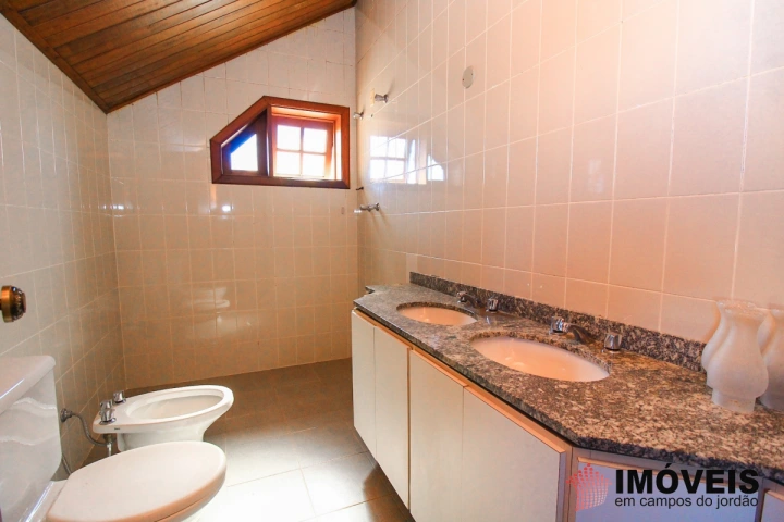 Casa em Alto do Capivari, Campos do Jordão - foto 11
