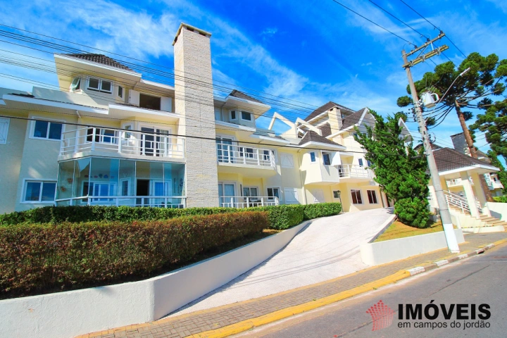 Apartamento em Vila Capivari, Campos do Jordão - foto 1