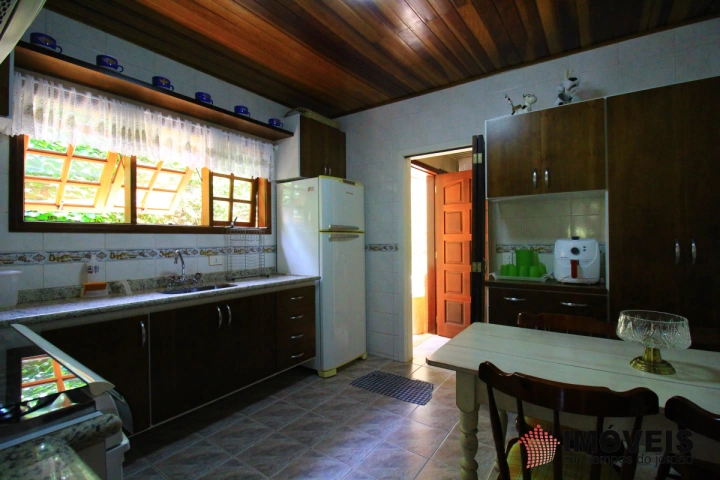 Casa em Florestal Club, Campos do Jordão - foto 4