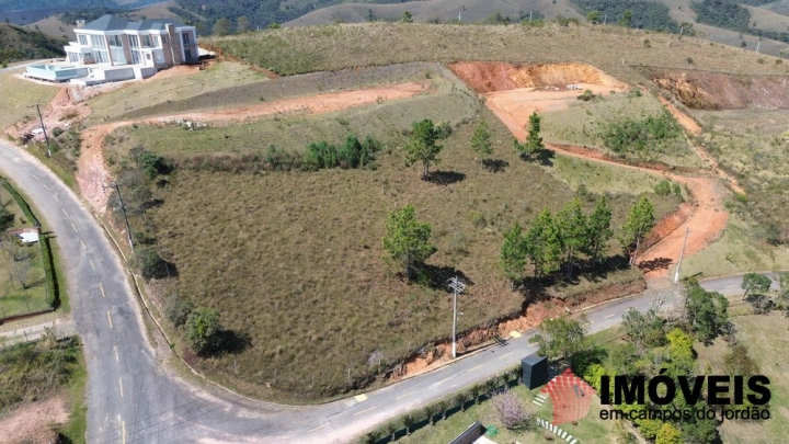 Terreno/Lote em Iporanga, Campos do Jordão - foto 1