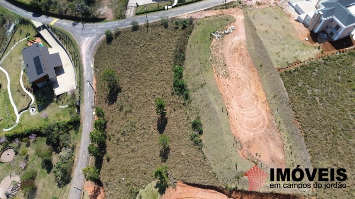 Terreno/Lote em Iporanga, Campos do Jordão - foto 2