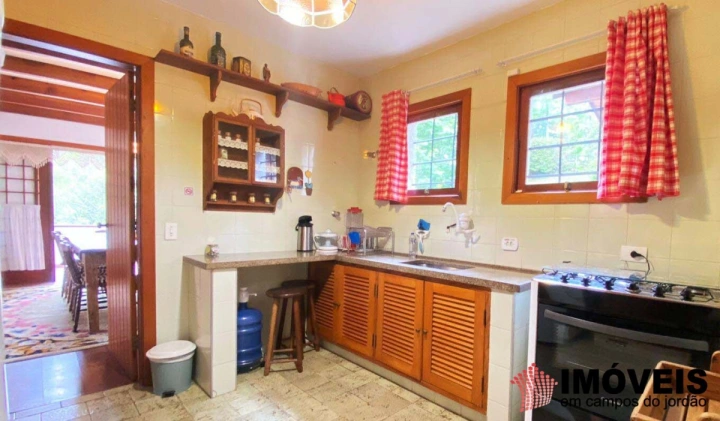 Casa em Vila Inglesa, Campos do Jordão - foto 2