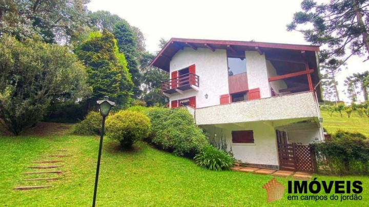 Casa em Vila Inglesa, Campos do Jordão - foto 1