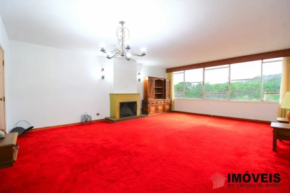 Apartamento em Vila Capivari, Campos do Jordão