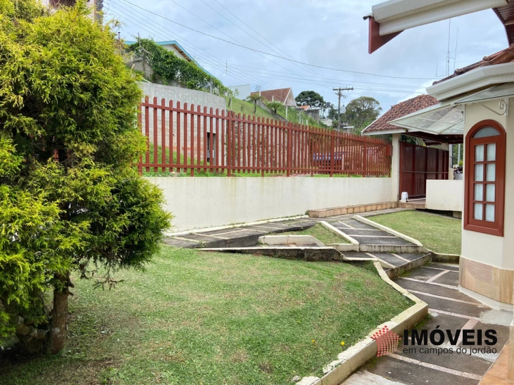 Casa em Vila Nova Suiça, Campos do Jordão - foto 8