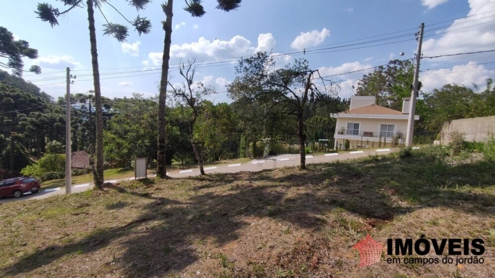 Terreno/Lote em Colinas de Capivari, Campos do Jordão - foto 1