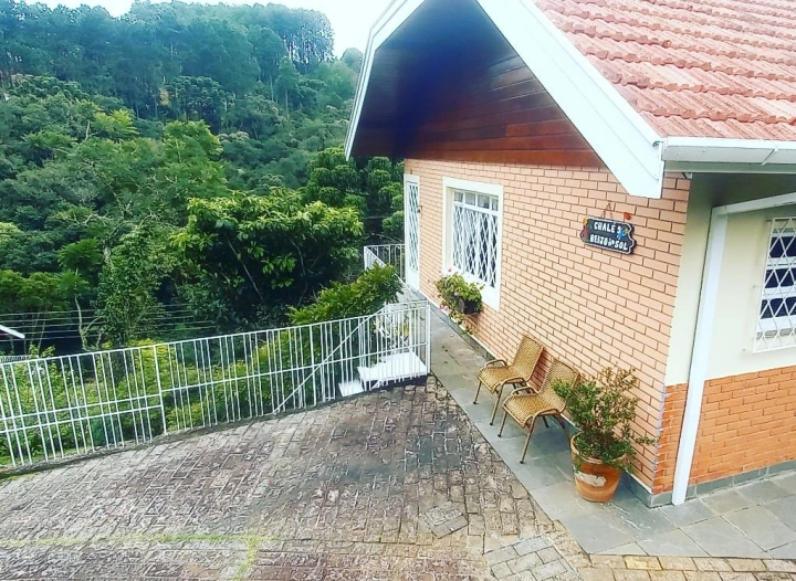 Casa em Vale Encantado, Campos do Jordão - foto 1