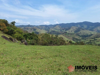 Sítio em Alpes de Campos do Jordão, Campos do Jordão