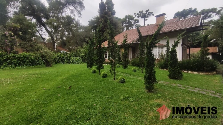 Casa em Vila Capivari, Campos do Jordão - foto 2
