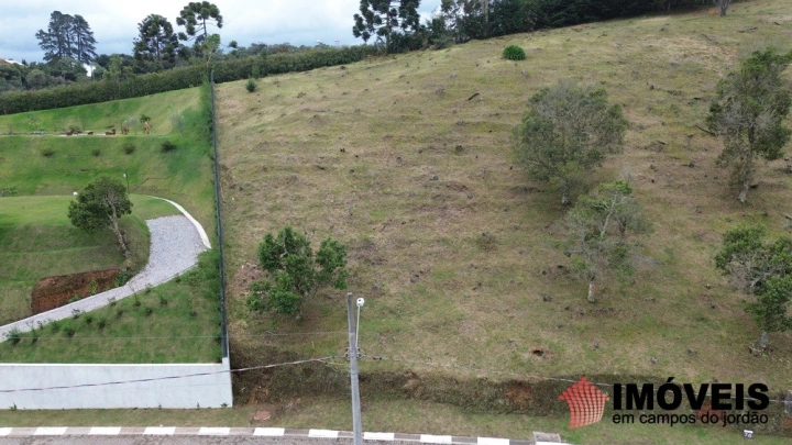 Terreno/Lote em Alto do Capivari, Campos do Jordão - foto 3