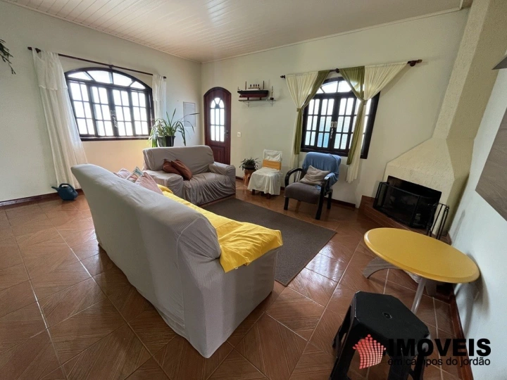 Casa em Branca Nuvens, Campos do Jordão - foto 2