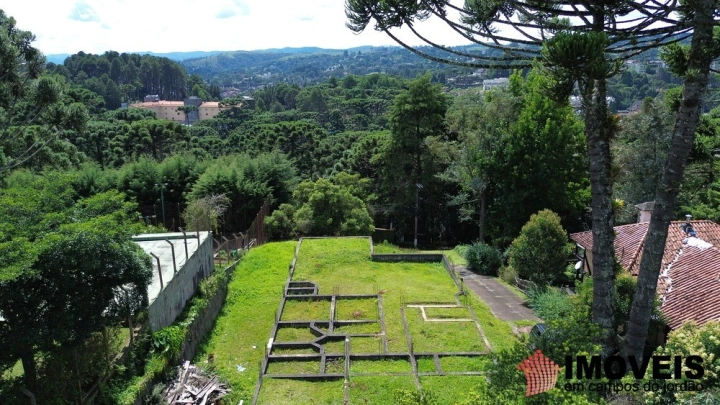 Terreno/Lote em Atalaia, Campos do Jordão - foto 1