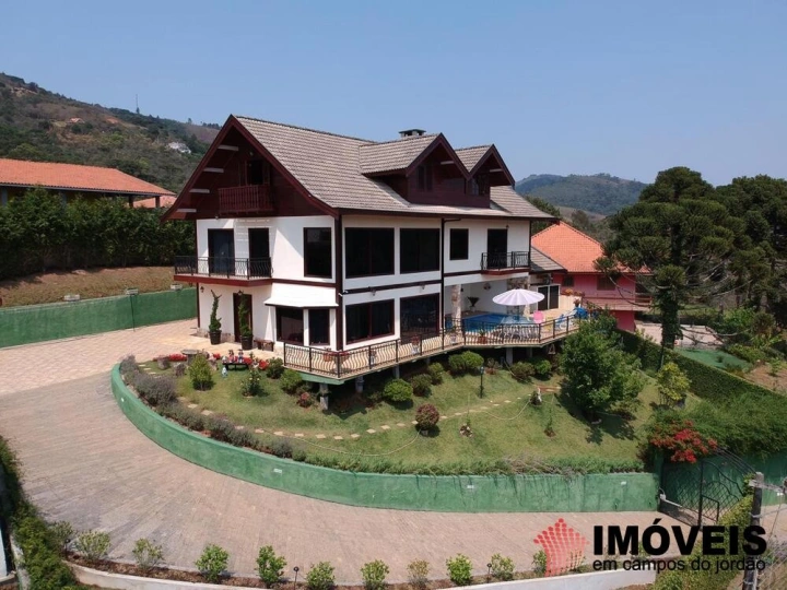 Casa em Água Santa, Campos do Jordão - foto 1