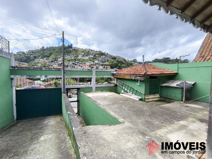 Casa em Vila Claudia, Campos do Jordão - foto 2
