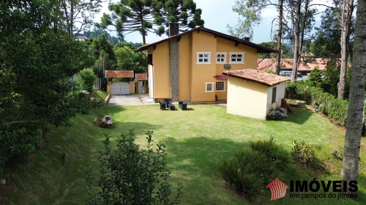 Casa em Vila Capivari, Campos do Jordão - foto 2