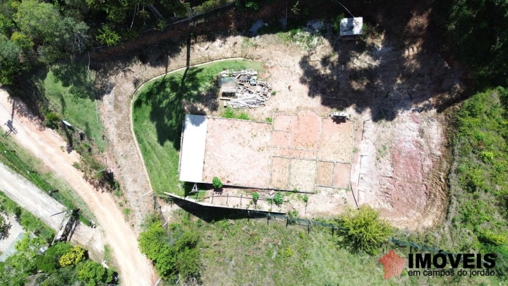 Terreno/Lote em Recanto das Araucárias, Campos do Jordão - foto 1