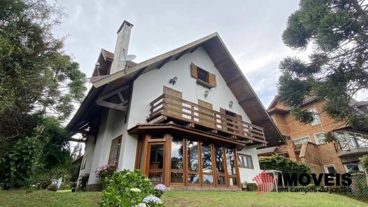 Casa em Alto do Capivari, Campos do Jordão - foto 2