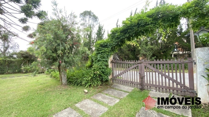 Casa em Alto do Capivari, Campos do Jordão - foto 9