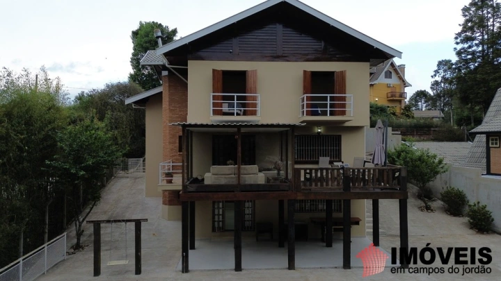 Casa em Vila Everest, Campos do Jordão - foto 2