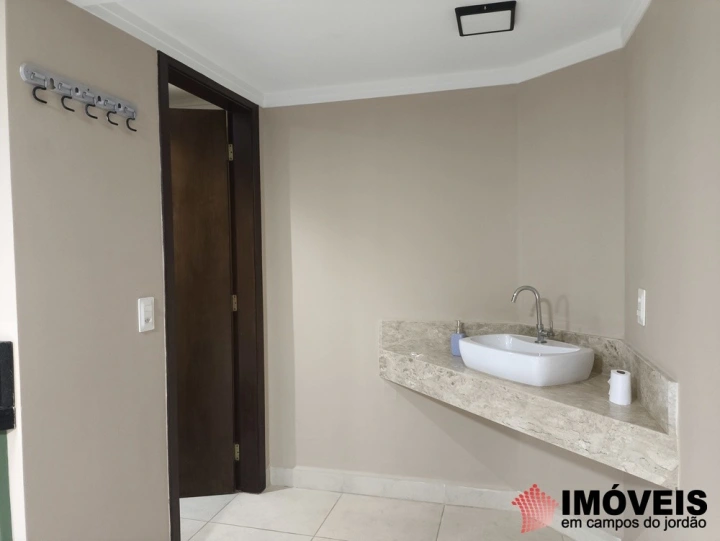 Casa em Vila Everest, Campos do Jordão - foto 8