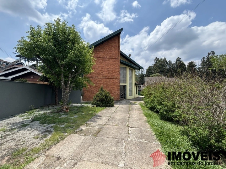 Casa em Vila Nova Suiça, Campos do Jordão - foto 2