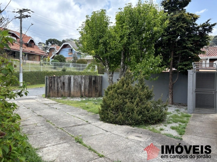 Casa em Vila Nova Suiça, Campos do Jordão - foto 3