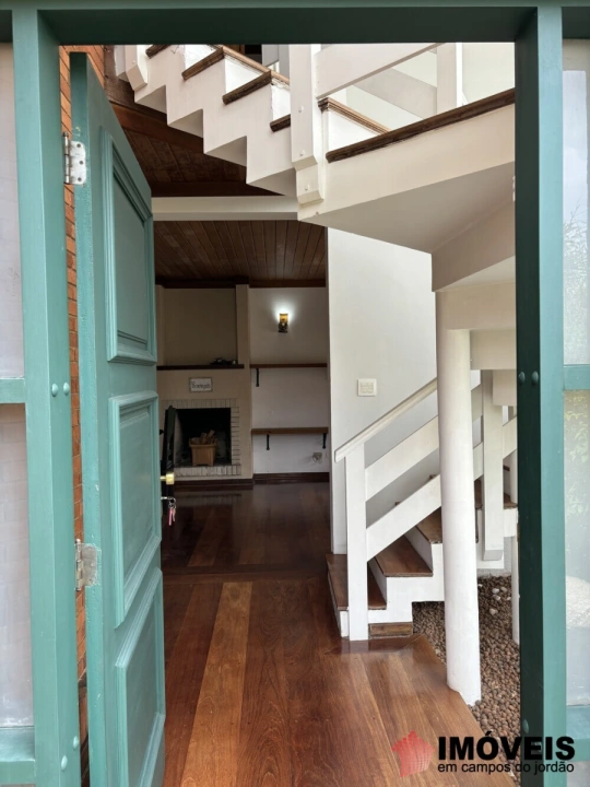 Casa em Vila Nova Suiça, Campos do Jordão - foto 8