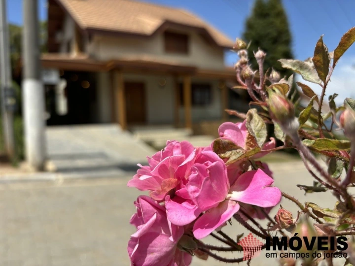 Casa em Alto do Capivari, Campos do Jordão - foto 2