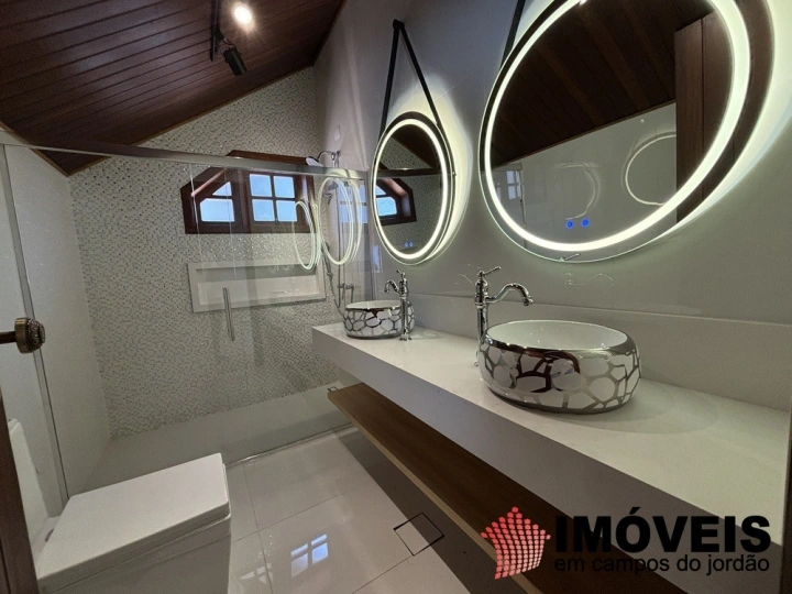 Casa em Alto do Capivari, Campos do Jordão - foto 4