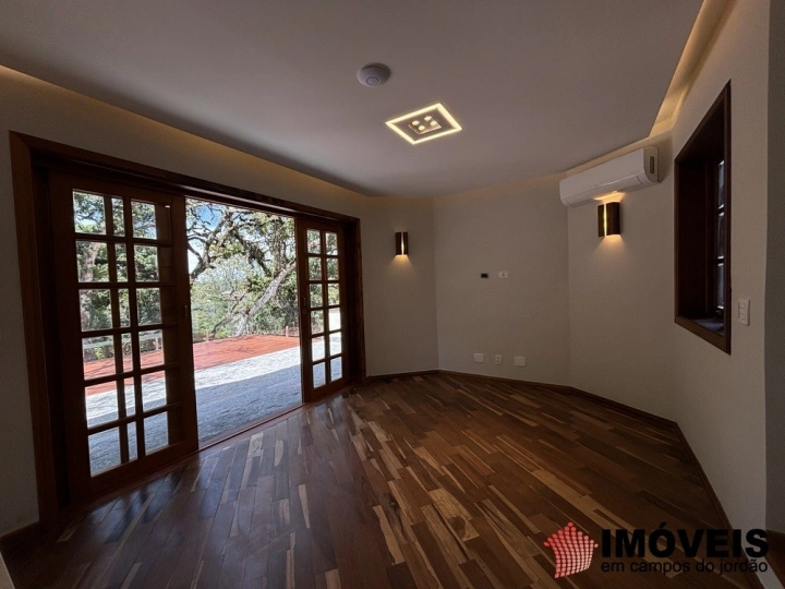 Casa em Alto do Capivari, Campos do Jordão - foto 25