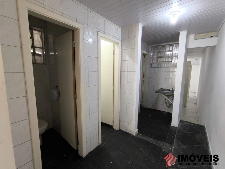 Sala Comercial em Vila Abernéssia, Campos do Jordão - foto 12