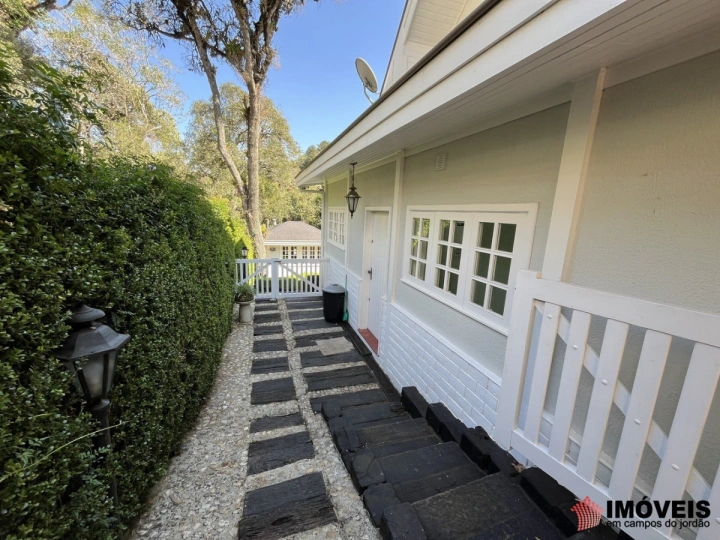 Casa em Alto do Capivari, Campos do Jordão - foto 4