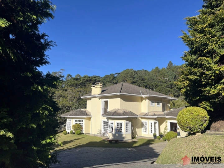Casa em Vila Capivari, Campos do Jordão - foto 1